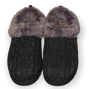 Bob’s from Sketchers Women’s Slippers - Black & Faux Fur - Size 6
